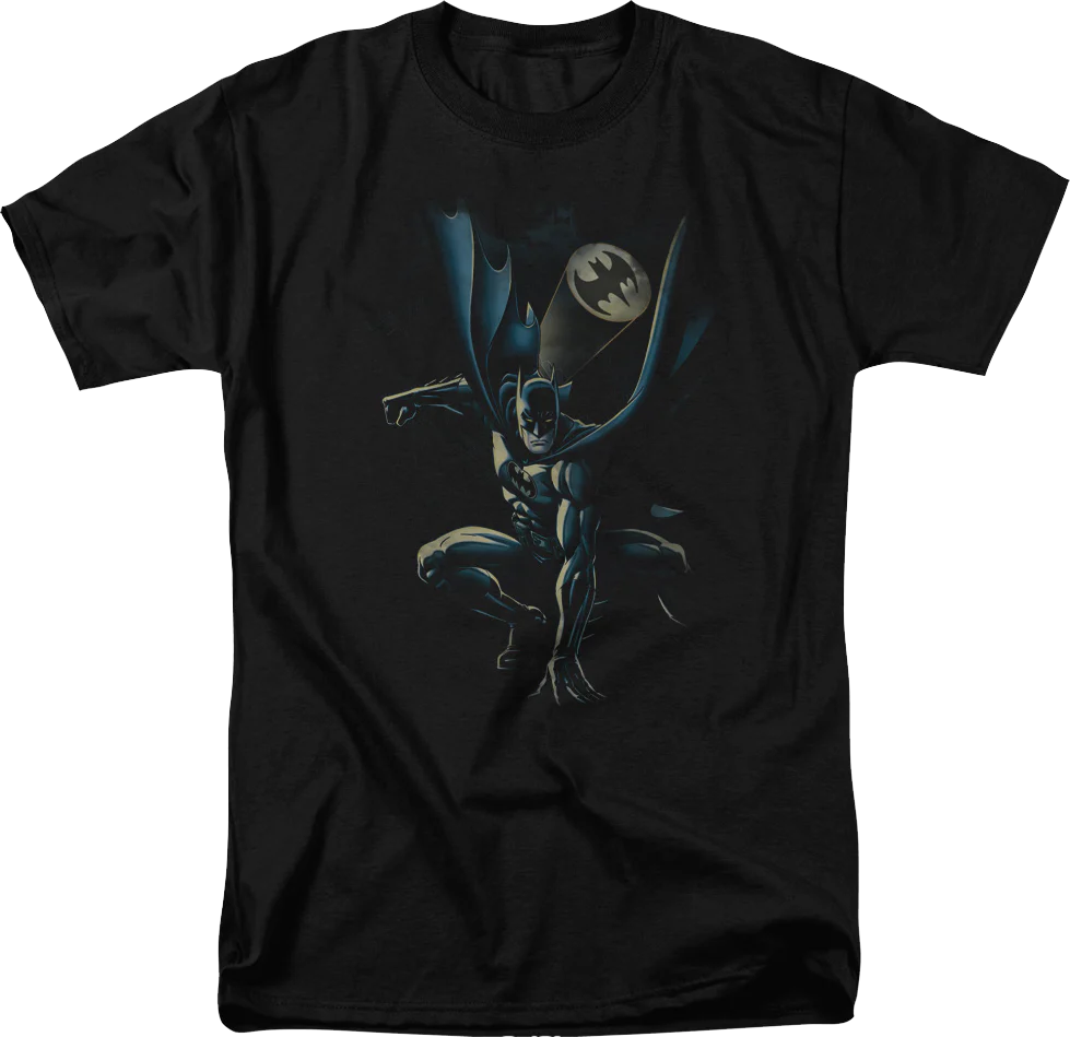 Batman Crouching Pose DC Comics T-Shirt